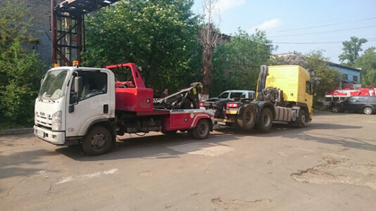 превоз на камиони