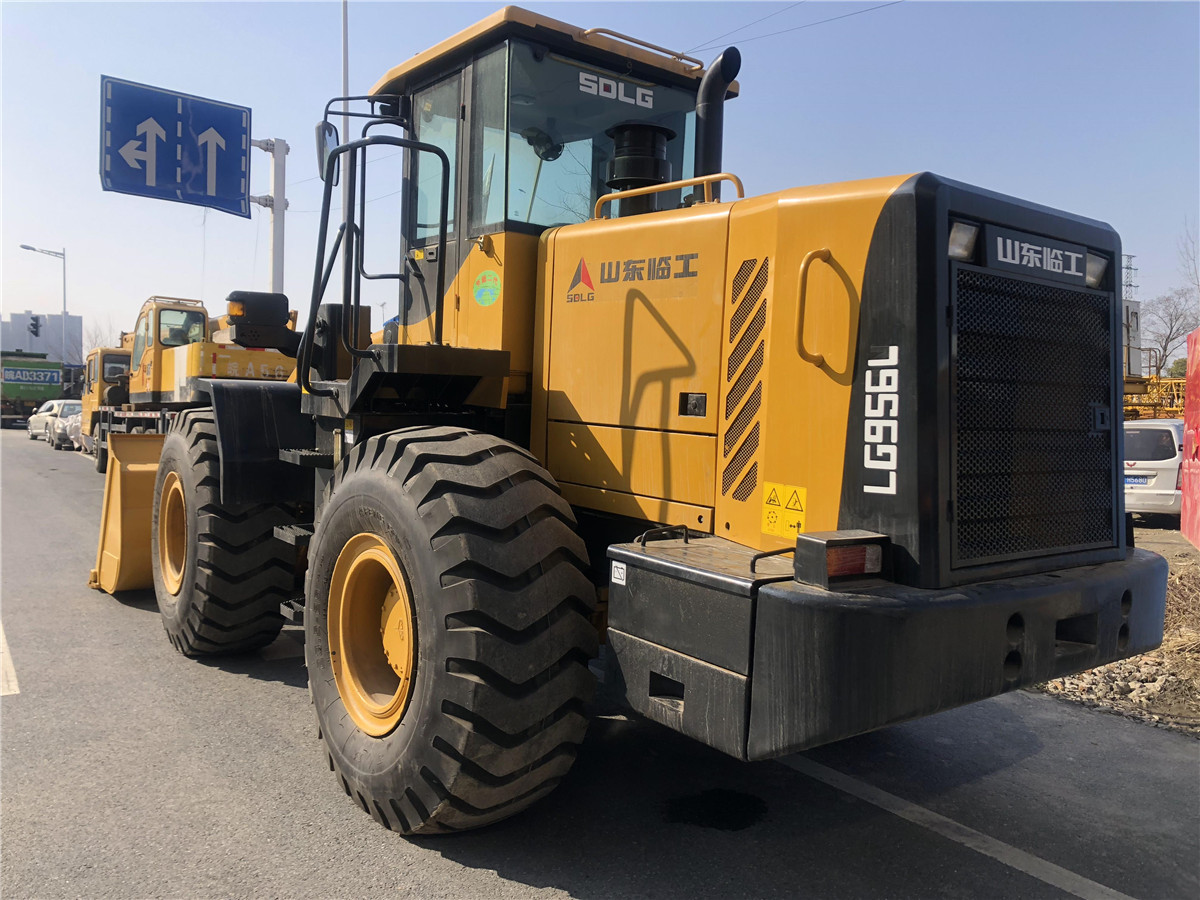 оборудването SDLG