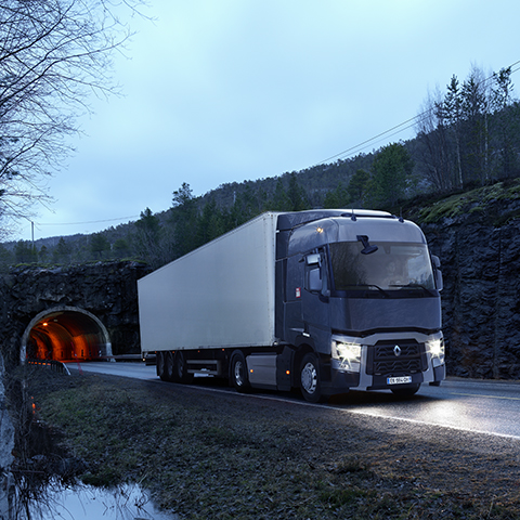 лизинг на камиони