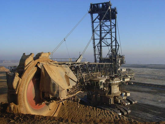 най-големият багер в света