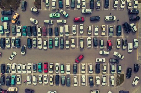 паркиране и настаняване